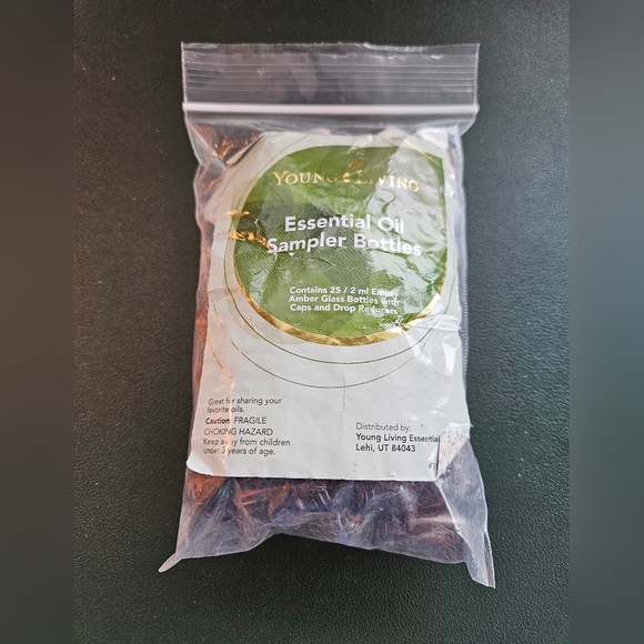 Young Living Essential Oil sampler bottle pack - Picture 1 of 5